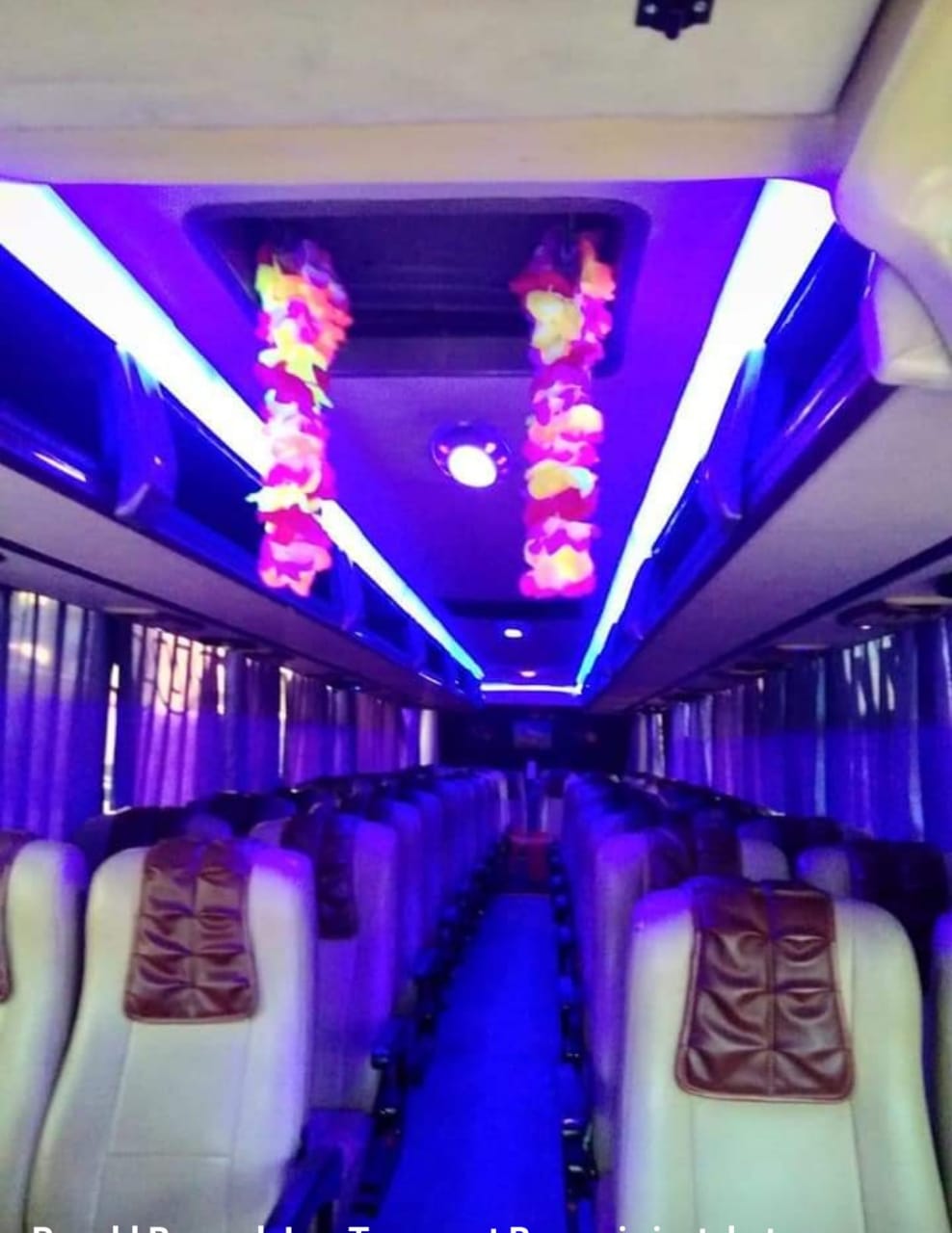sewa bus pariwisata batam10